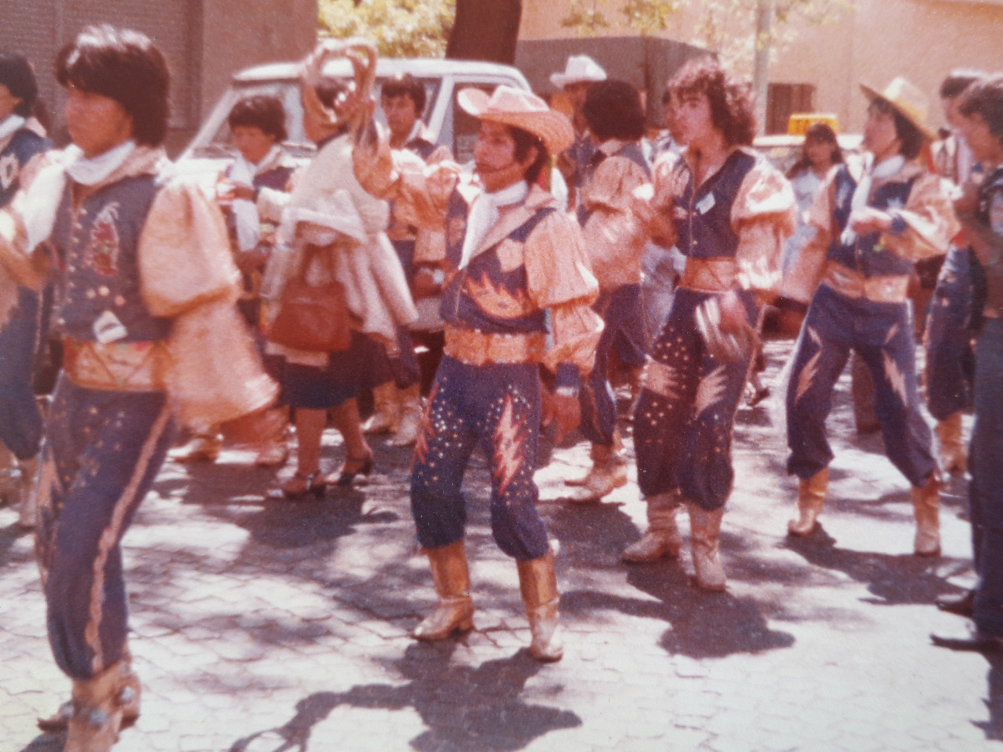 Fotografía de archivo — giras (6)