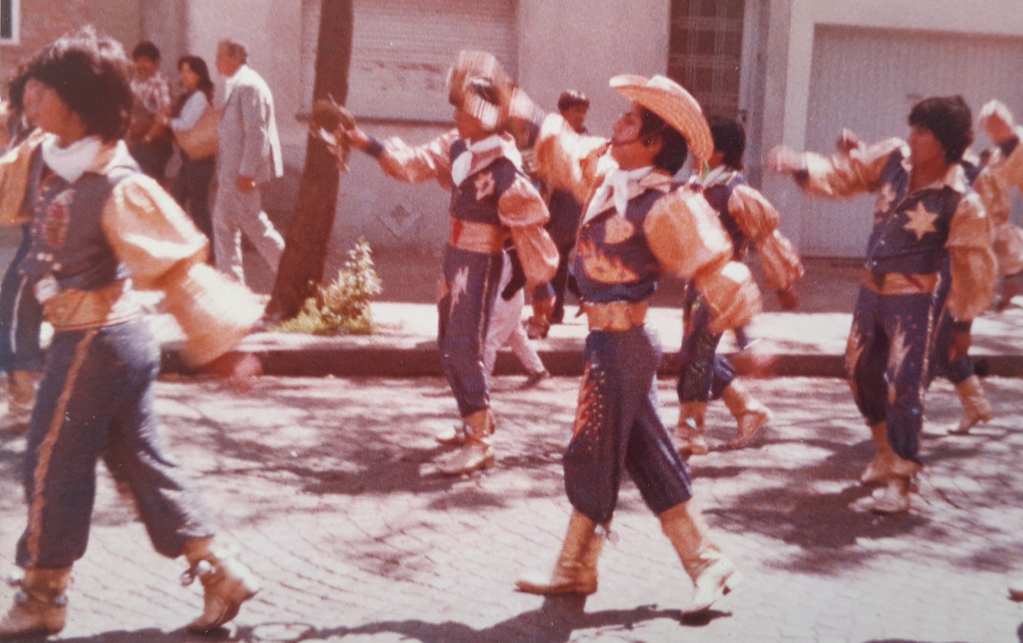 Fotografía de archivo — giras (7)